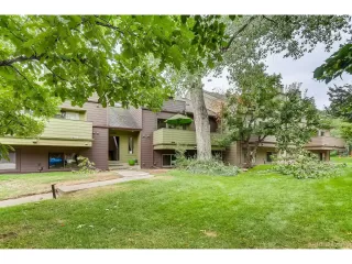 Photo #3: 5064141 Listing