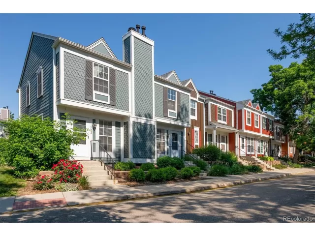 MLS: 5064243 Condo For Sale