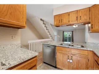 Photo #6: 5064243 Listing 