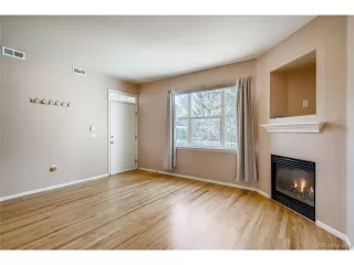 Photo #3: 5071655 Listing