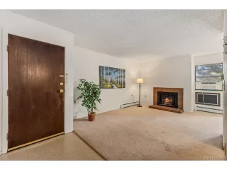 Photo #1: 5072871 Listing