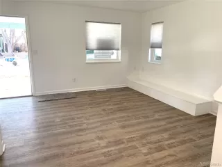 Photo #3: 5077789 Listing