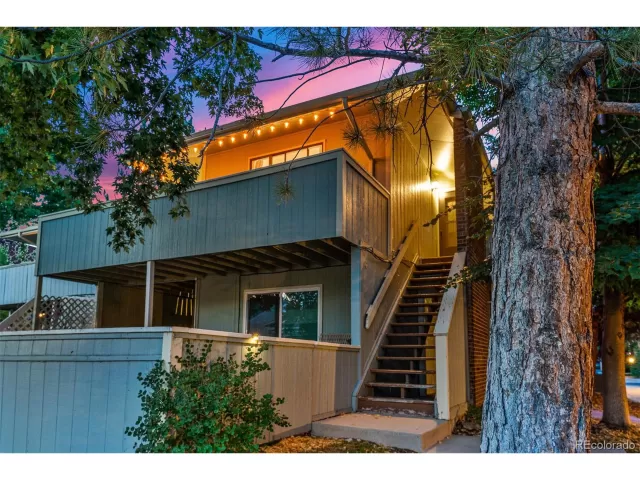 MLS: 5082370 Condo For Sale