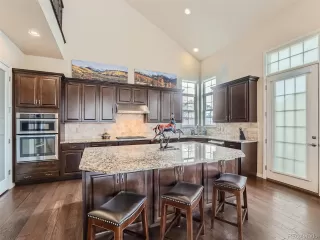 Photo #3: 5084357 Listing 