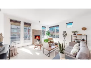 Photo #3: 5086366 Listing 