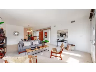 Photo #5: 5086366 Listing 