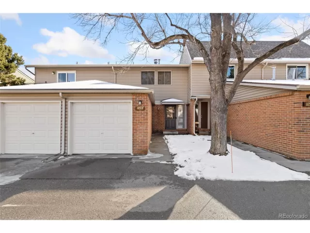 MLS: 5088036 Condo For Sale