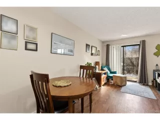 Photo #4: 5088036 Listing