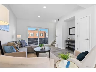 Photo #6: 5095714 Listing