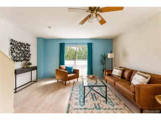 Photo #2: 5096000 Listing