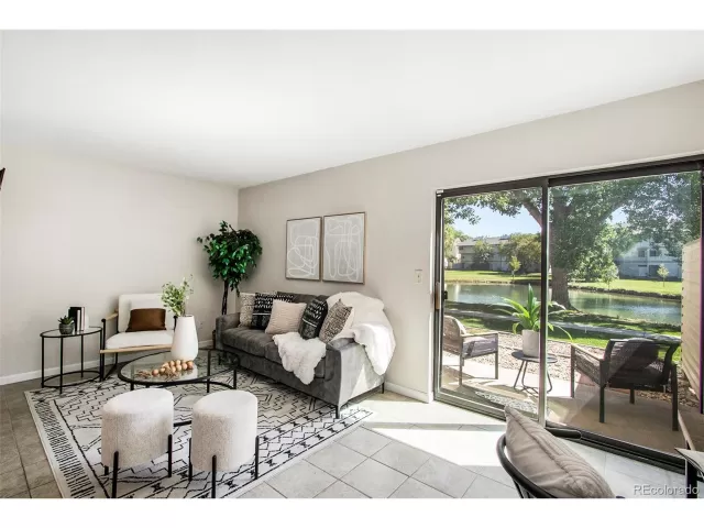 MLS: 5110158 Condo For Sale