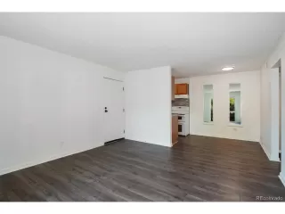 Photo #2: 5140807 Listing 