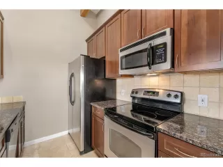 Photo #6: 5141715 Listing