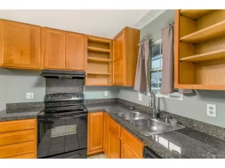 Photo #4: 5161612 Listing