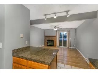 Photo #5: 5161612 Listing