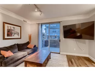 Photo #5: 5173875 Listing