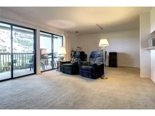 Photo #5: 5185969 Listing