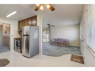 Photo #5: 5186998 Listing