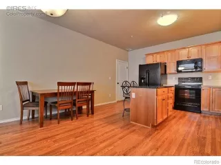 Photo #5: 5196075 Listing