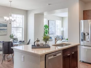 Photo #6: 5197306 Listing