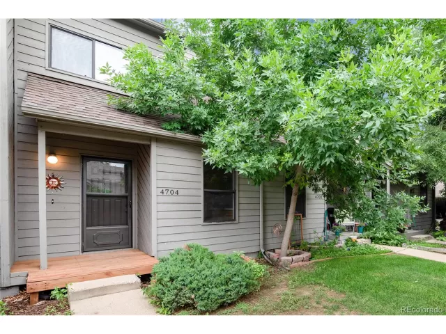 MLS: 5204907 Condo For Sale