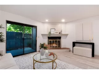 Photo #6: 5204907 Listing