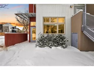 Photo #1: 5248898 Listing