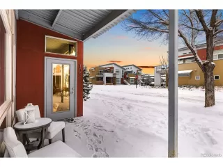 Photo #3: 5248898 Listing