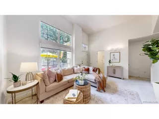 Photo #2: 5249152 Listing