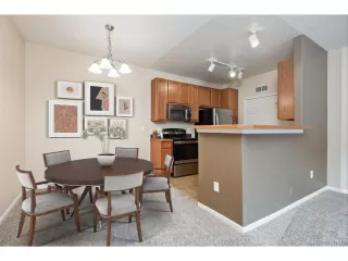 Photo #5: 5265743 Listing