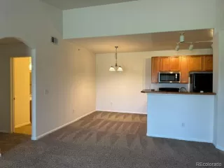 Photo #4: 5274034 Listing