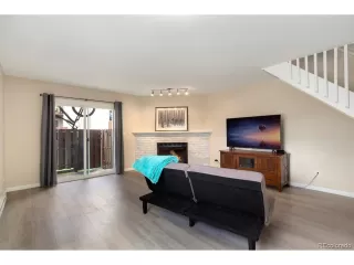 Photo #4: 5276099 Listing