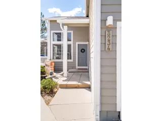 Photo #2: 5276191 Listing