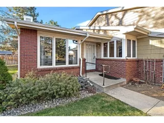 Photo #3: 5276411 Listing