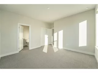 Photo #5: 5282947 Listing 