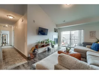 Photo #4: 5284372 Listing