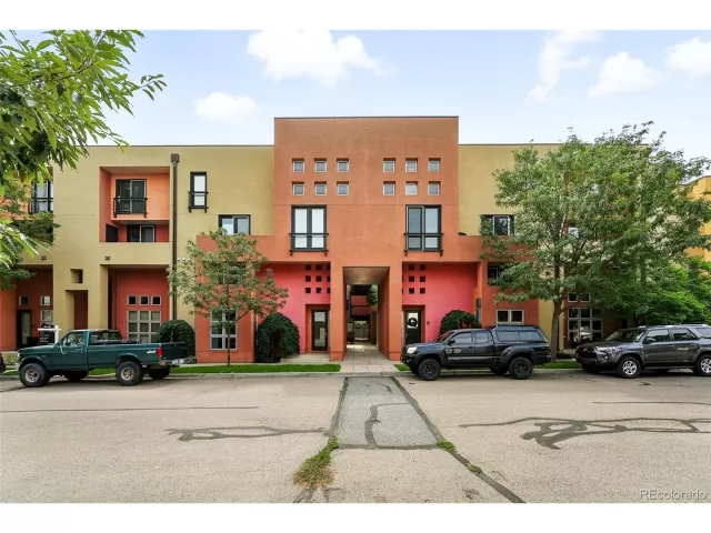 MLS: 5293944 Condo For Sale