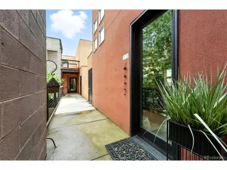 Photo #2: 5293944 Listing 