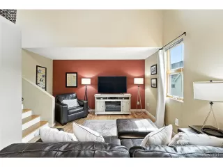 Photo #5: 5293944 Listing 