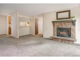 Photo #3: 5304573 Listing