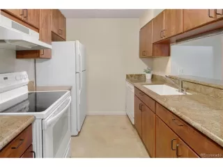 Photo #6: 5304573 Listing