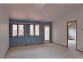 Photo #5: 5309502 Listing