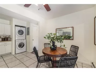 Photo #6: 5325945 Listing