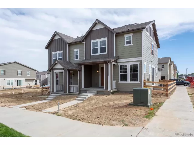 MLS: 5331229 Condo For Sale