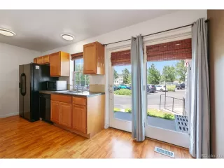 Photo #6: 5332550 Listing