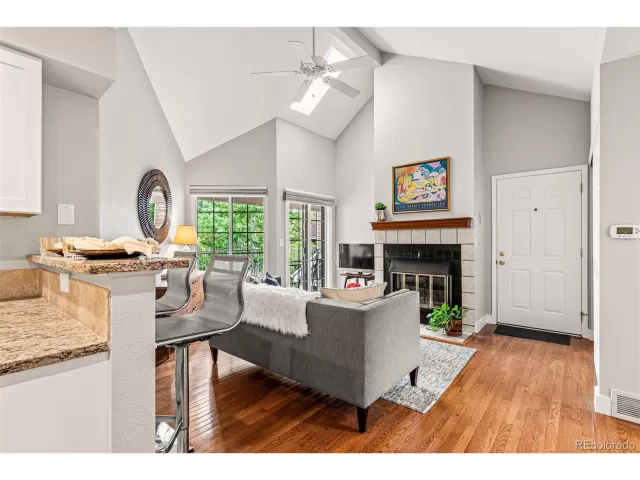 MLS: 5351632 Condo For Sale