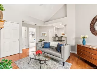 Photo #5: 5351632 Listing 