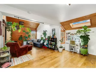 Photo #2: 5352448 Listing