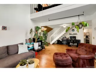 Photo #3: 5352448 Listing