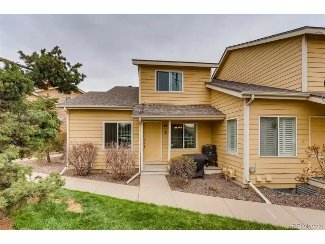 MLS: 5354577 Condo For Sale